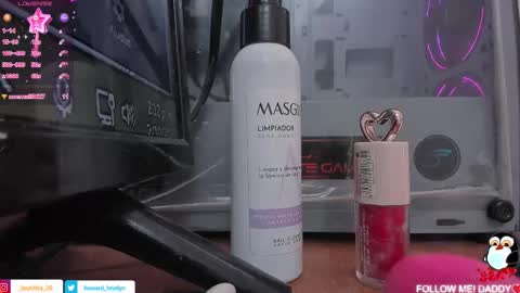 LAURA SOFIA  INDEPENDENT MODEL FOLLOW ME NOW ALMOST 10000 FOLLOWERS online show from October 2, 7:12 pm