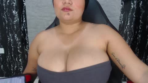 evelin 3 online show from March 5, 12:05 am