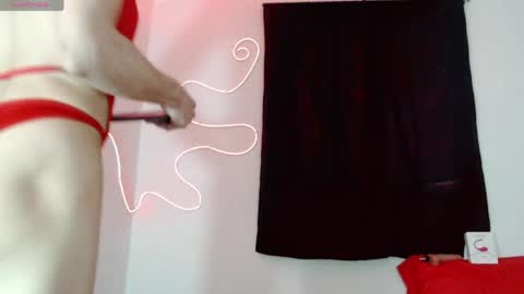 everlin_01 online show from May 9, 6:58 pm