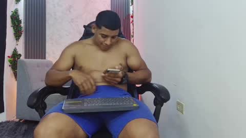 luis online show from September 17, 6:55 pm