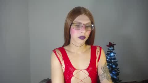 Evi online show from December 27, 2:54 pm