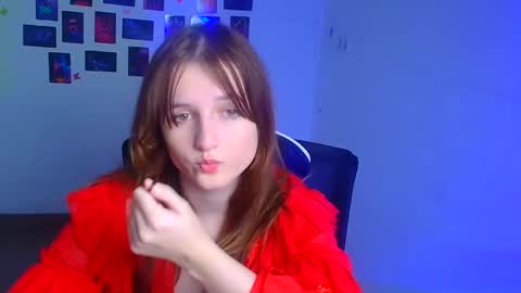 Evie online show from November 29, 11:12 pm