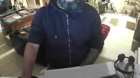 Gio online show from November 17, 10:34 pm