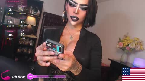 cassie online show from June 1, 11:39 pm