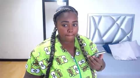 Snapshot of exotic_karmella chatting on October 14, 8:34 pm exotic_karmella online show from October 14, 8:34 pm