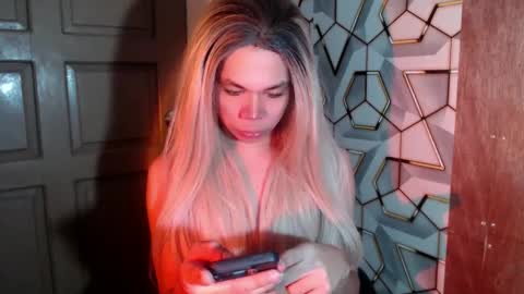 Nica online show from February 13, 7:56 am