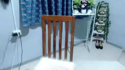 Breanna online show from November 12, 5:37 pm