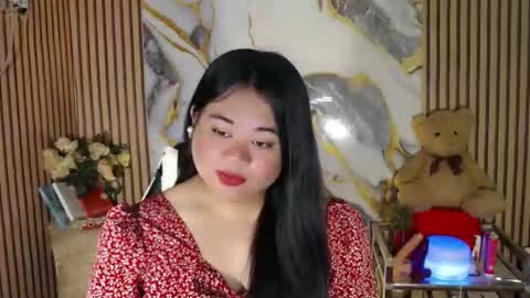 SHANTAL MARIE online show from April 21, 2:51 am