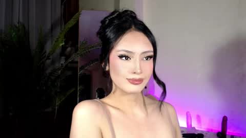 Candy  online show from February 1, 12:47 pm