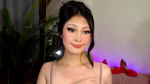 Candy  online show from December 26, 11:43 am