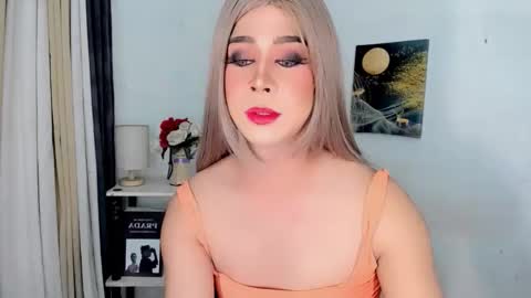 expensive_elise online show from March 14, 8:13 pm