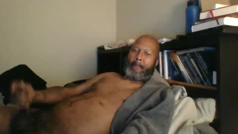 eyequee0007 online show from February 18, 1:54 am