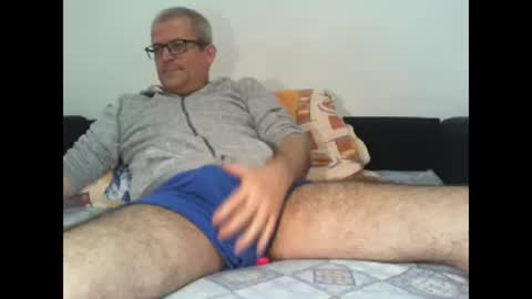 GEORGE online show from February 6, 10:45 pm