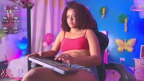 eylend_lisboa_ online show from January 19, 1:32 pm