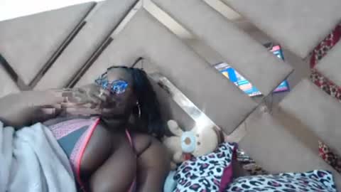 eyshaexotii online show from March 28, 10:44 pm