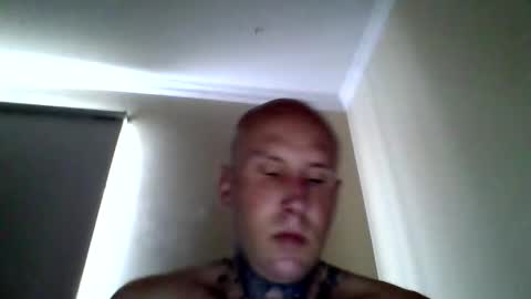 ezekielll1999 online show from March 21, 4:33 pm