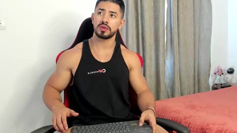 Ezzio Scolaro online show from March 24, 10:16 pm