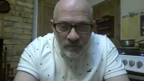 f1zzeek online show from January 11, 9:32 pm