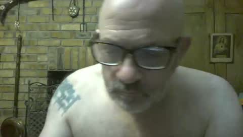 f1zzeek online show from February 23, 9:28 pm