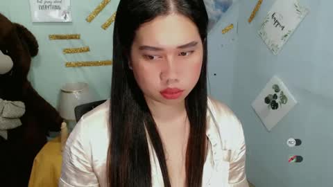 yanna online show from February 11, 8:10 pm