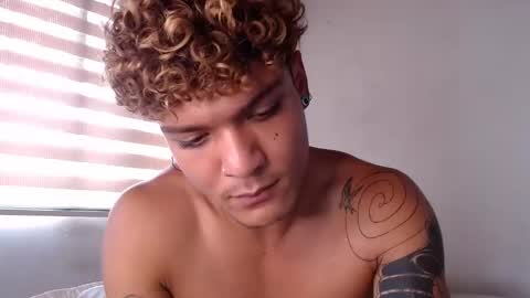 -  A N D E R online show from December 29, 7:11 pm