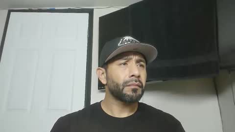 Mark online show from November 22, 10:02 am