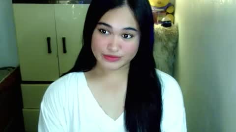 call me shanaia online show from April 14, 5:27 pm