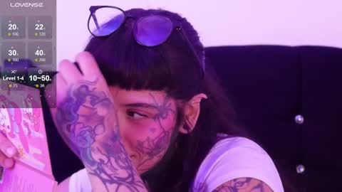 Snapshot of fairyflexxx chatting on January 21, 3:32 pm Fairy online show from January 21, 3:32 pm