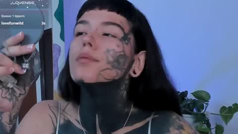 Snapshot of fairyflexxx chatting on March 9, 1:26 pm Fairy online show from March 9, 1:26 pm