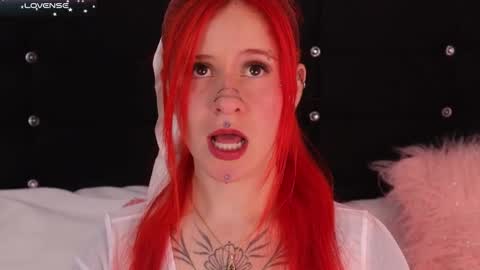 Snapshot of fairyflexxx chatting on February 10, 9:15 pm Fairy online show from February 10, 9:15 pm