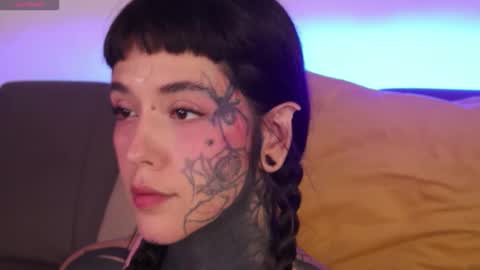 Snapshot of fairyflexxx chatting on September 29, 11:15 pm Fairy online show from September 29, 11:15 pm