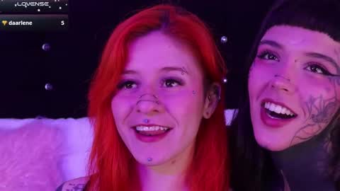 Snapshot of fairyflexxx chatting on February 4, 12:29 am Fairy online show from February 4, 12:29 am