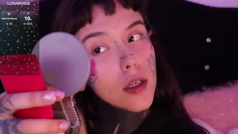 Snapshot of fairyflexxx chatting on February 21, 12:16 am Fairy online show from February 21, 12:16 am