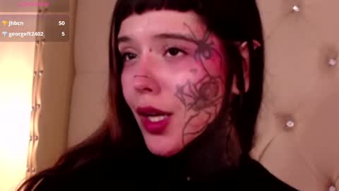 Snapshot of fairyflexxx chatting on December 22, 11:33 am Fairy online show from December 22, 11:33 am