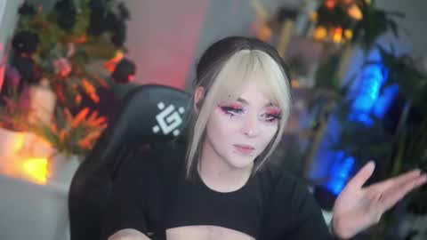 faith_chan online show from October 13, 3:08 am