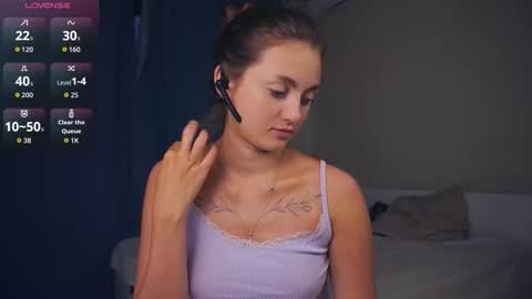 Erika online show from October 15, 8:15 am