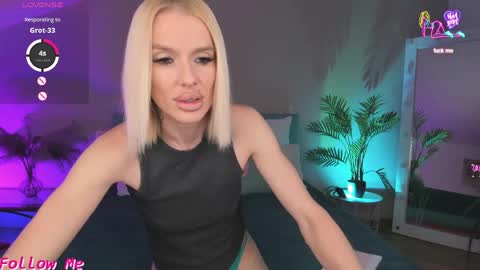 Lana online show from June 6, 3:12 am