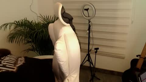 OF fallenag 1 online show from March 15, 3:11 am