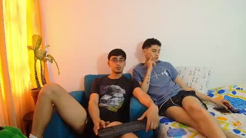 FallGays online show from June 26, 4:34 pm