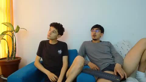 FallGays online show from July 22, 5:04 pm