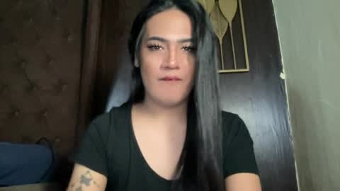 callmecindy online show from May 18, 4:07 am
