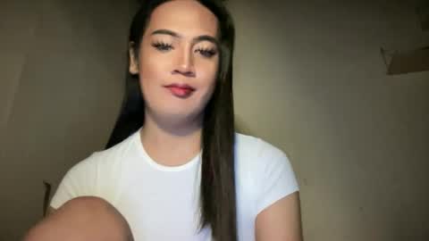 Snapshot of fallon_empress chatting on October 27, 10:32 pm callmecindy online show from October 27, 10:32 pm