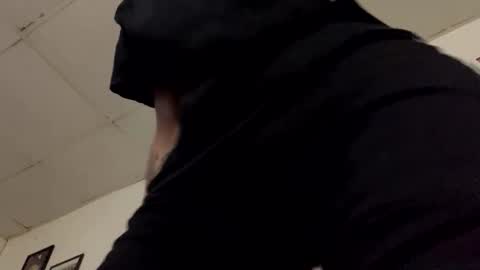 fallsguyny online show from December 4, 9:20 am