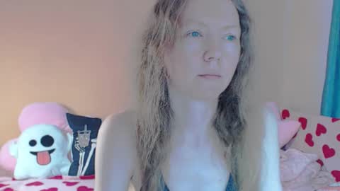 BUNNYGal online show from March 23, 5:01 am