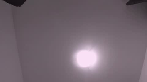 fantasy_room2 online show from March 2, 5:01 am