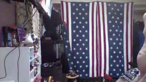 fantasydesire83 online show from March 28, 10:00 pm