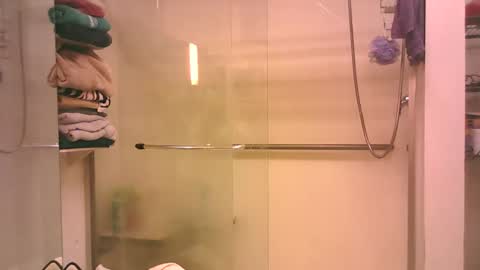 Scarlett online show from December 15, 4:58 pm