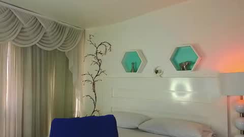 Farah online show from November 7, 12:29 pm