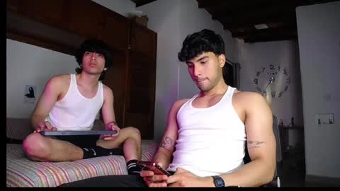 farid_24 online show from June 10, 2:33 am