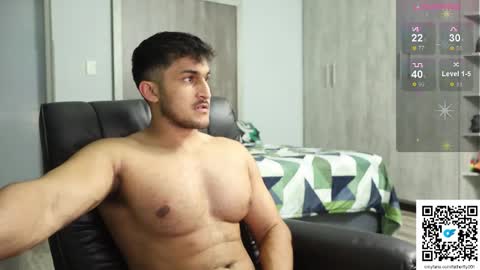 fatherfly001 online show from October 2, 9:57 pm